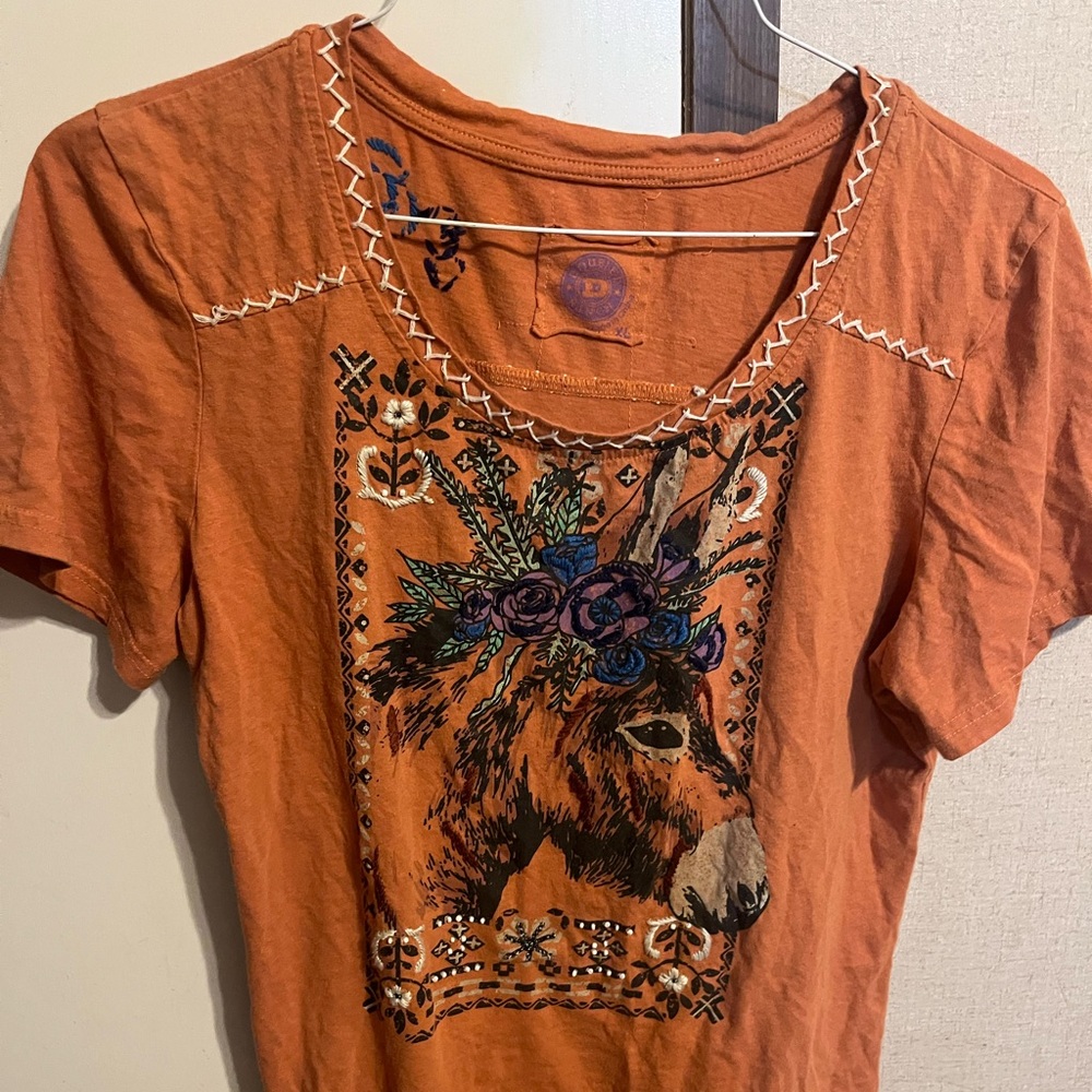 Double D Ranch Orange Donkey Floral Tee